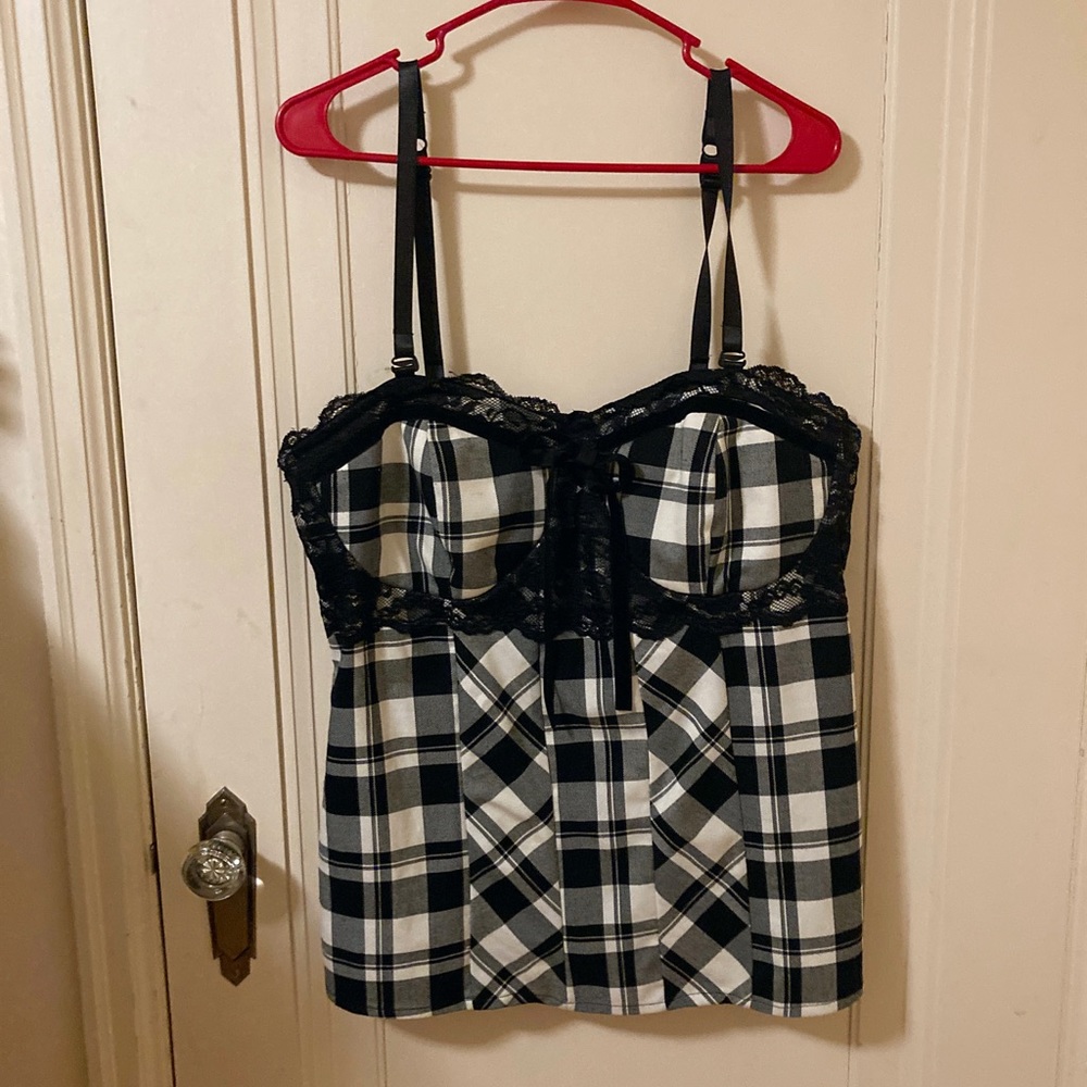 Torrid plaid black and white laced tank